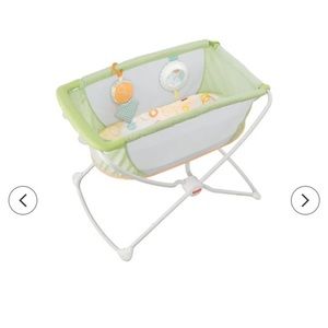 Bassinet stand